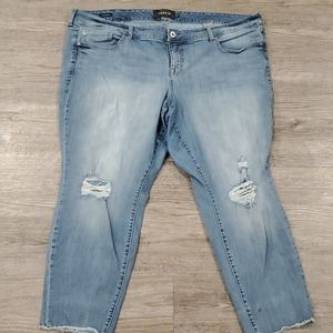 Boyfriend Torrid size 24